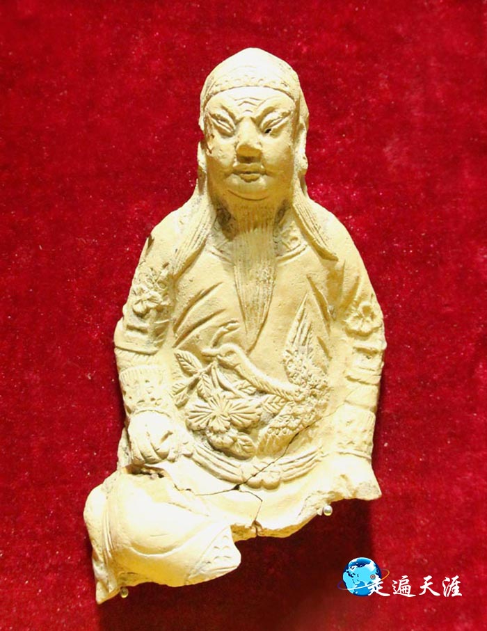 1 荆州博物馆珍藏的宋代关公陶片，是中国现存最早的关公形象.JPG