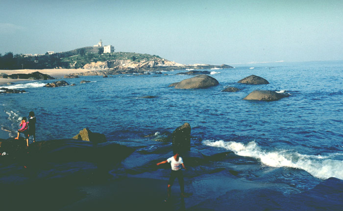 2 台湾海峡西岸的崇武古城（朱正明 摄影）.jpg