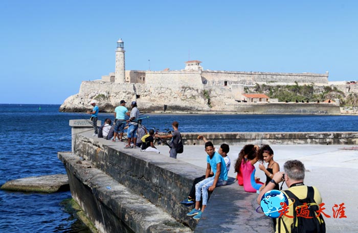 5 哈瓦那海滨的莫洛城堡.JPG